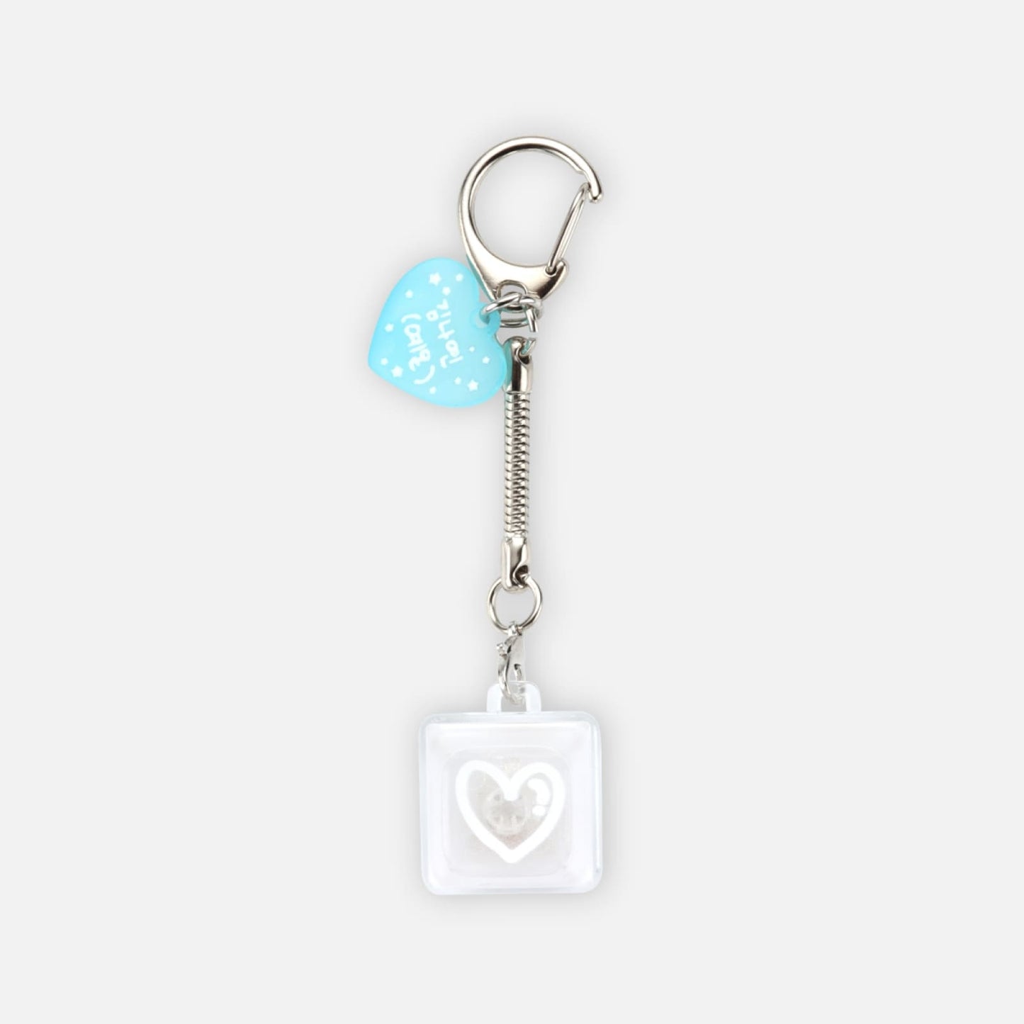 HEARTS2HEARTS - FOCUS OFFICIAL MERCH KEY CAP KEYRING