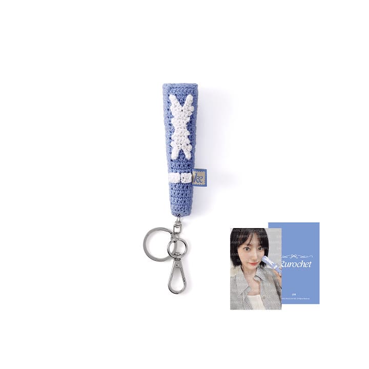 LE SSERAFIM - EASY CRAZY HOT OFFICIAL MERCH OFFICIAL LIGHT STICK KEYRING