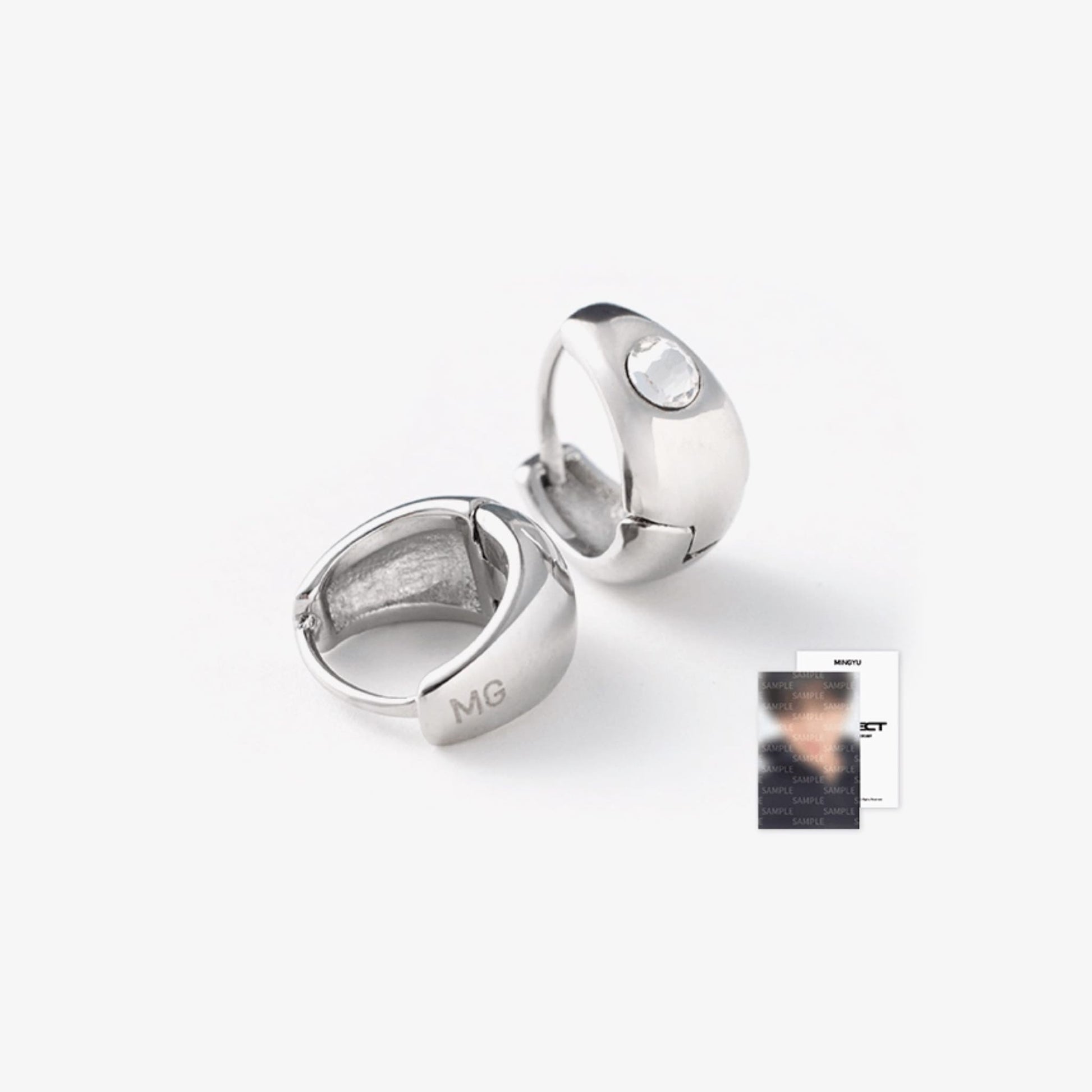 Seventeen 8th Anniversary Earrings Official MD MINGYU Earrings with Photocard.