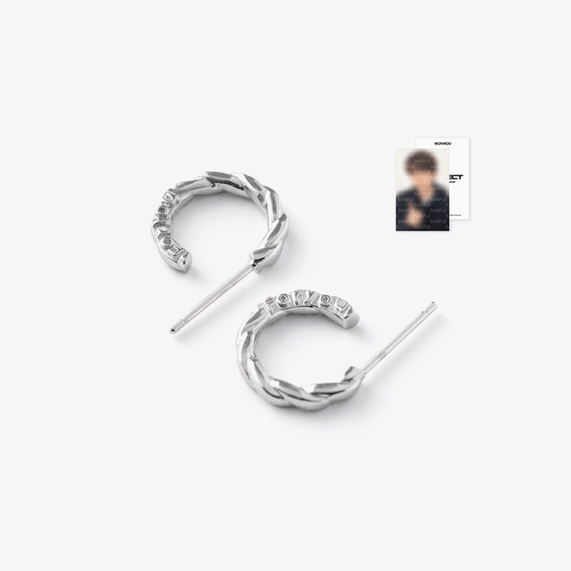 Seventeen 8th Anniversary Earrings Official MD WONWOO Earrings with Photocard.