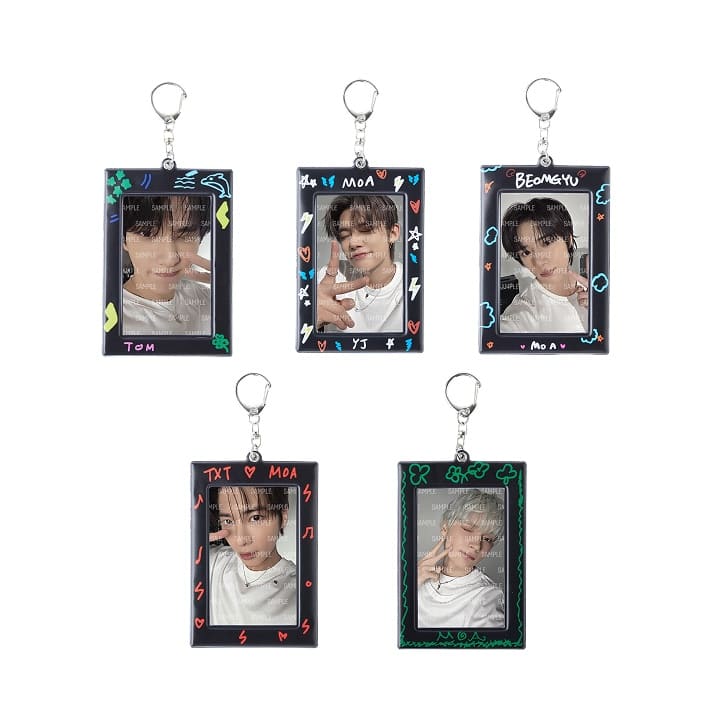 TXT - MOA CON JAPAN OFFICIAL MERCH PHOTO CARD HOLDER