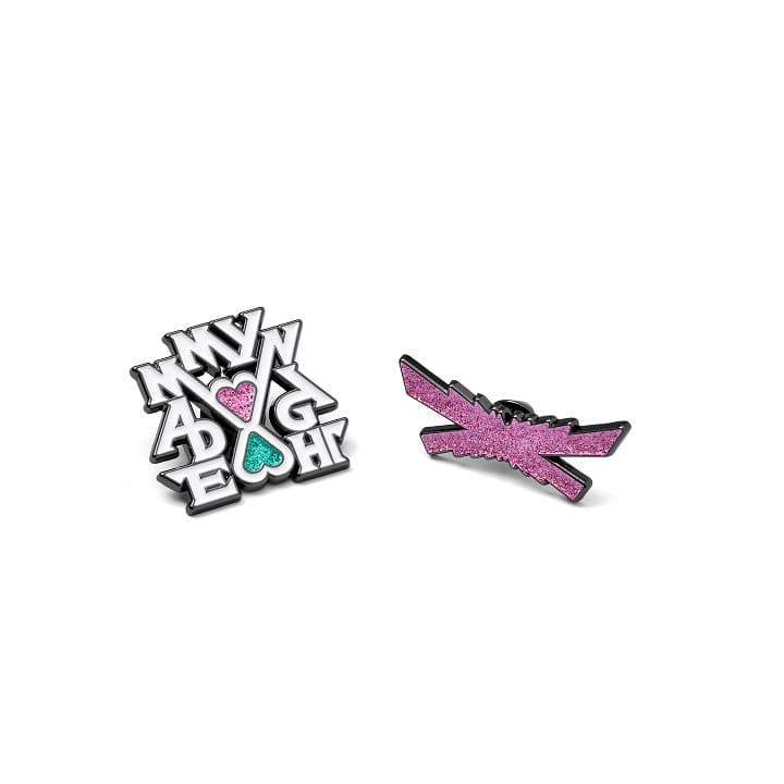 LE SSERAFIM - MADE MY NIGHT OFFICIAL MERCH PIN BADGE SET