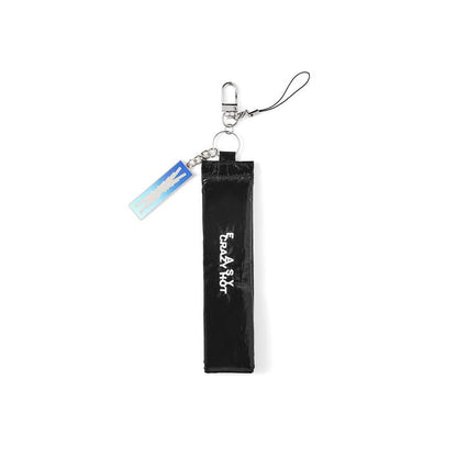 LE SSERAFIM - EASY CRAZY HOT OFFICIAL MERCH STRAP KEYRING