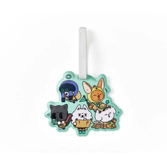 TXT - PPULBATU FINDING MOA OFFICIAL MERCH LUGGAGE TAG
