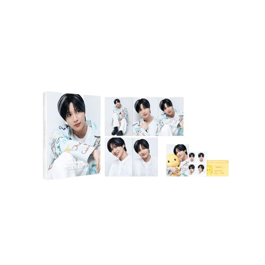 SHINEE - SHINEE WORLD VII E.S.S.A.Y OFFICIAL MERCH PHOTO SET
