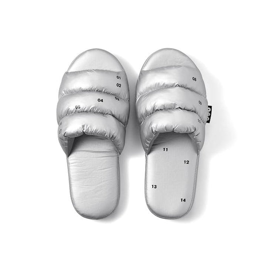 BTS - ARIRANG OFFICIAL MERCH ROOM SLIDES