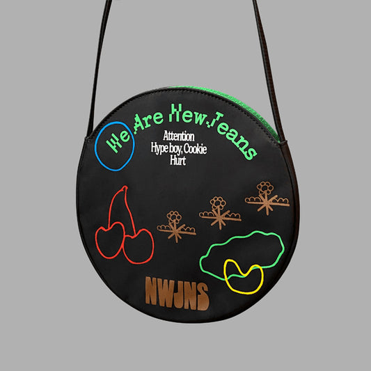 NEWJEANS - 1ST EP ALBUM NEW JEANS LIMITED BAG VER. (BLACK)