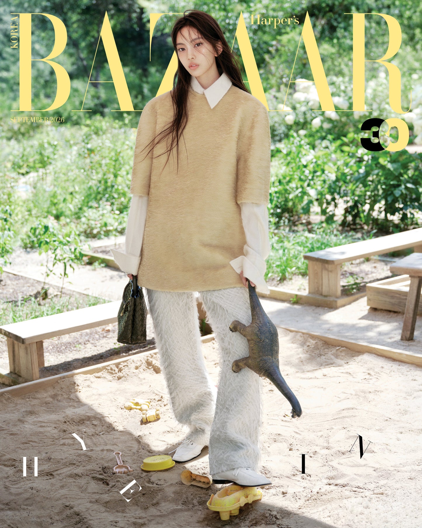 NEWJEANS HYEIN - HARPER'S BAZAAR KOREA MAGAZINE 2026 SEPTEMBER ISSUE B TYPE (HYEIN COVER)