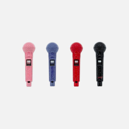 AESPA - 2024-25 AESPA LIVE TOUR - SYNK : PARALLEL LINE－ENCORE OFFICIAL MERCH BADGE (MIC VER.)