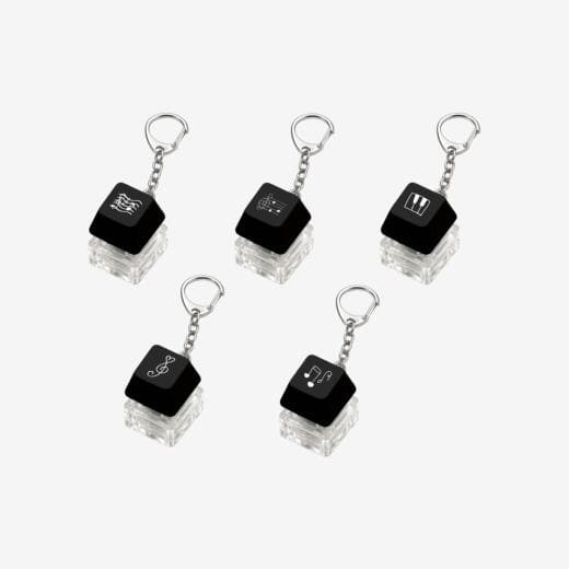 I-DLE - WORLD TOUR SYNCOPATION OFFICIAL MERCH RANDOM KEYCAP KEYRING